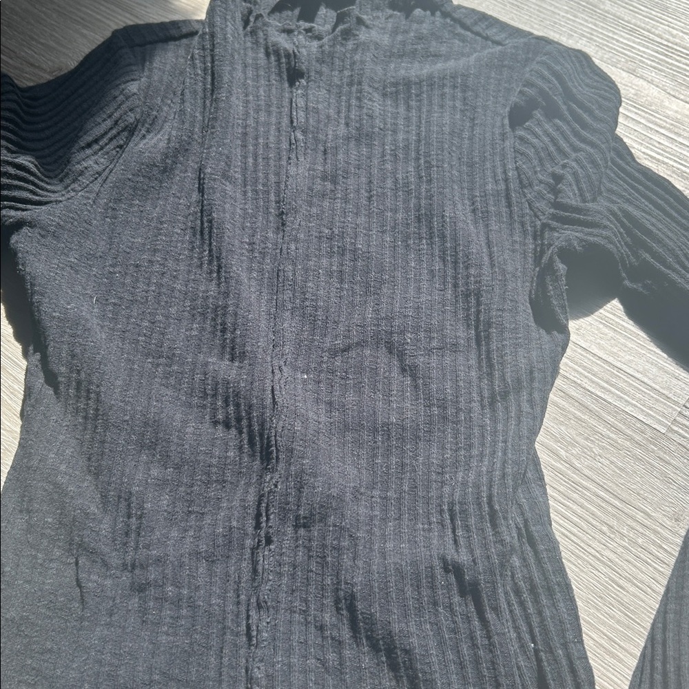 Circus by Sam Edelman Black Ribbed Blouse - Picture 2 of 5